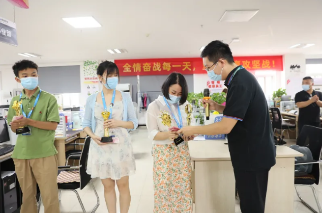 激情時刻！榮耀時刻！